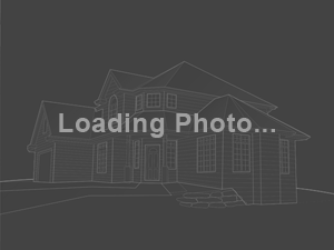 50 Markham Rd #2 Toronto, ON M1M 2Z4